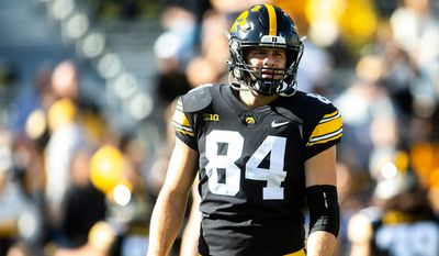 Panthers have top-30 visit with Iowa TE Sam LaPorta