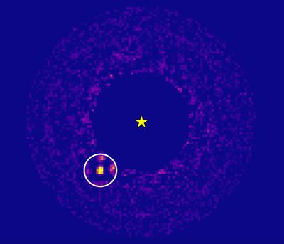 Giant exoplanet found, imaged directly thanks to star-mapping data (photos)