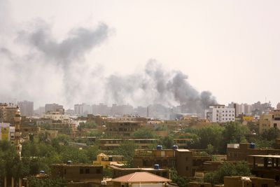 Heavy gunfire quickly shatters Sudan truce pushed by US