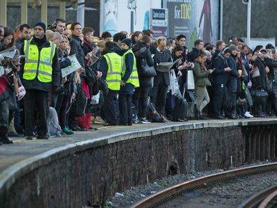 Leaked Network Rail presentation warns train delays set to worsen