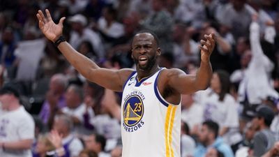 Watch: Draymond Green Ejected for Stomping on Kings Star Domantas Sabonis