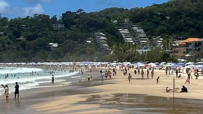 Noosa, Sunshine Coast has biggest year of overnight visitors ever as interstate tourists spend billions