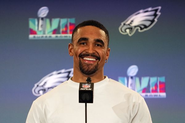 Eagles give quarterback Jalen Hurts NFL record $51m a year