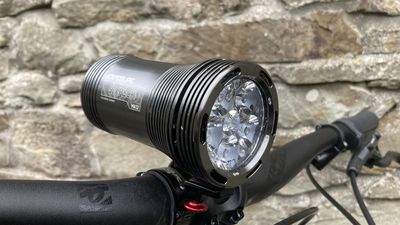 Exposure Six Pack Mk12 review – a powerful light packed with innovative tech