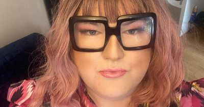 Irish gym owner refuses to train trans woman with short text reply