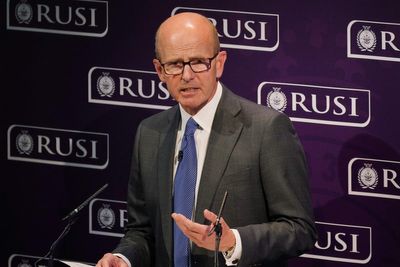 GCHQ chief warns ministers at Cabinet meeting of AI risks