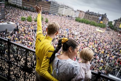 Tour de France champion Vingegaard extends Jumbo-Visma deal until 2027