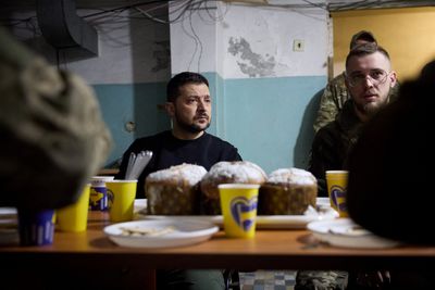 Zelenskiy meets troops and commanders in eastern Ukraine