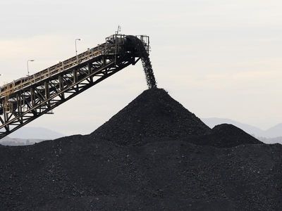 Super funds investing billions into new coal and gas