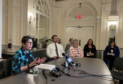 Lexington mayor proposes a bigger budget based on growing revenues