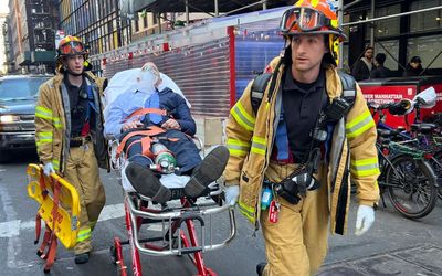 One dead, five injured in New York building collapse