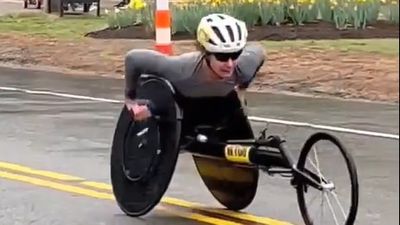 Paralympian Christie Dawes powers through hypothermia to come sixth in 2023 Boston Marathon