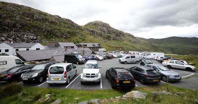 Woman fumes at 'idiot tourists' who trapped her in Welsh beauty spot car park
