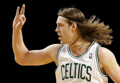 On this day: Kelly Olynyk, Gabe Pruitt, Jack Foley born; ‘Celtic Pride’ debuts