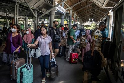 Millions of Indonesians travel in annual Eid exodus