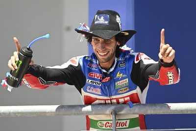 Rins vows to keep "feet on the floor" after COTA MotoGP win