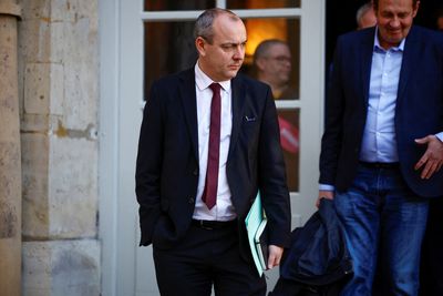 Head of France's top union Berger to step down in June