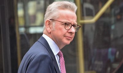 Michael Gove has taxpayer-funded smoking hut on roof of his office