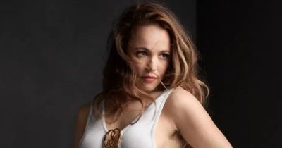Rachel McAdams praised for 'minimally' retouched photos with armpit hair visible