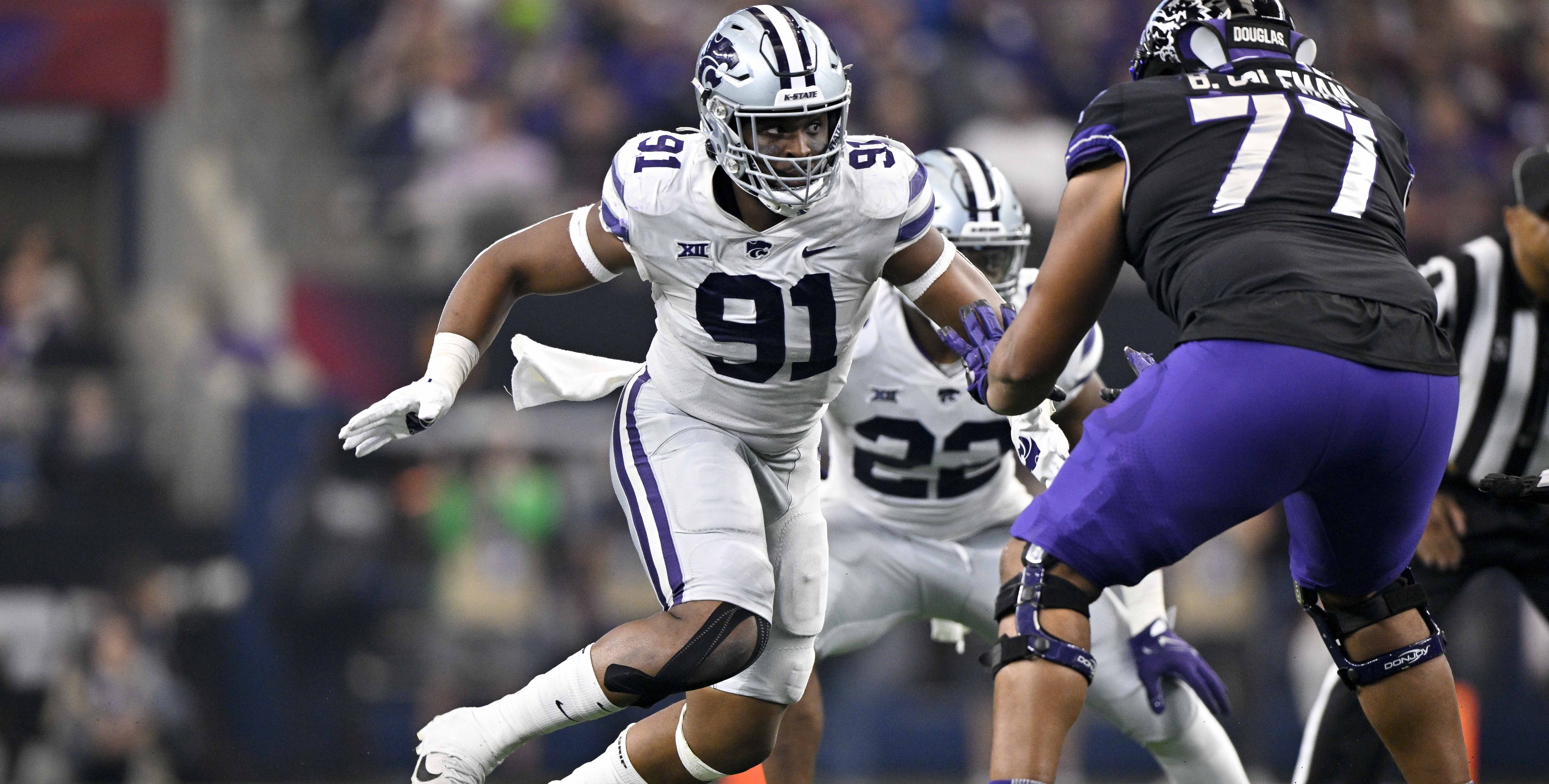 Kansas State pass rusher, Tennessee wide receiver meet with