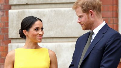 Meghan Markle's yellow dress is giving happy summer vibes and we want in on the action