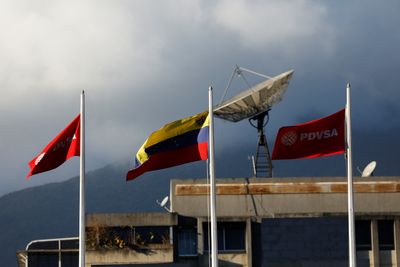 Venezuela corruption probe snares another former top PDVSA executive