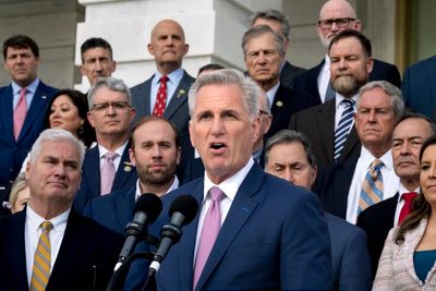 Speaker McCarthy unveils $1.5T debt bill, challenging Biden