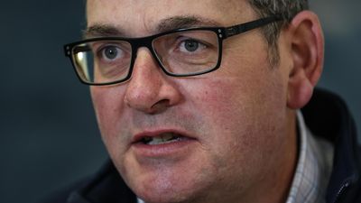 Premier Daniel Andrews under pressure to act on 'grey corruption' after IBAC report