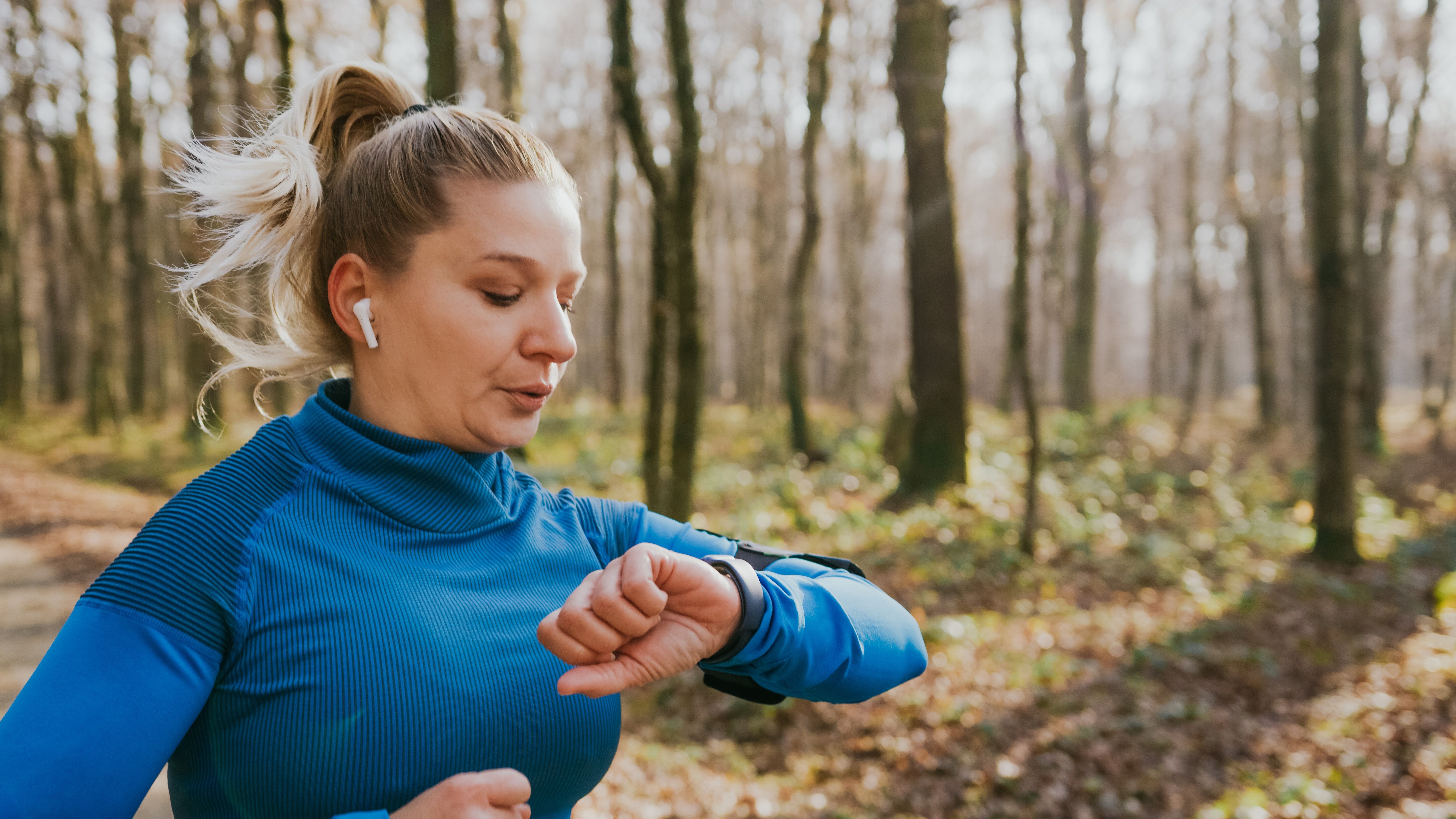 A guide to running with AirPods