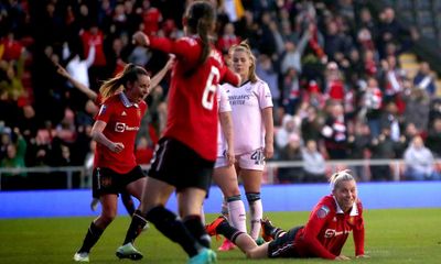 Russo fires Manchester United to WSL win as Arsenal suffer Williamson blow