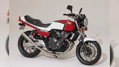 Doremi Collection Has A New Type-X Body Kit For The Honda CB400 Super Four
