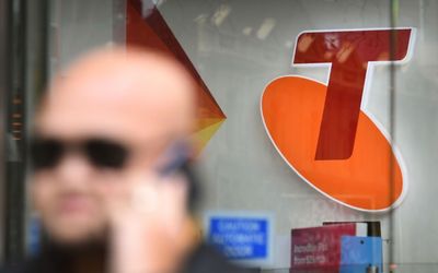 Telstra warned for breaching consumer protection laws