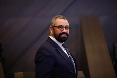 Britain's Cleverly skips Samoa meeting to co-ordinate Sudan response