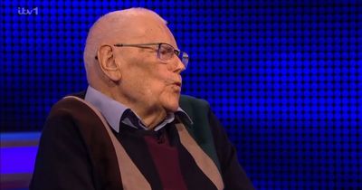 ITV The Chase fans in stitches after 'oldest' quizzer leaves Bradley Walsh laughing
