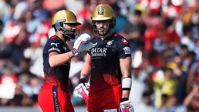 IPL 2023: Punjab Kings restrict RCB to 174/4 after Faf du Plessis-Virat Kohli show