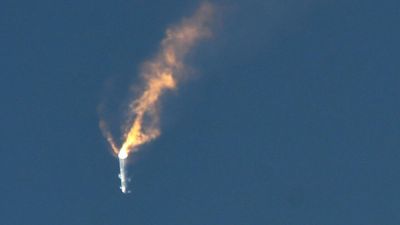 SpaceX’s Starship, world’s biggest rocket, explodes during test flight