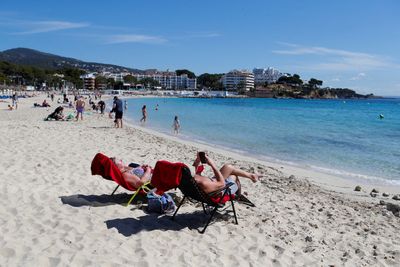 Housing law loophole could fuel Spain's short-term rental boom -lobby