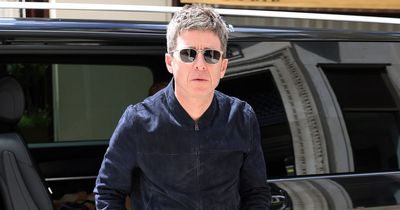 Noel Gallagher quit learning to drive after being mobbed by fans during first lesson