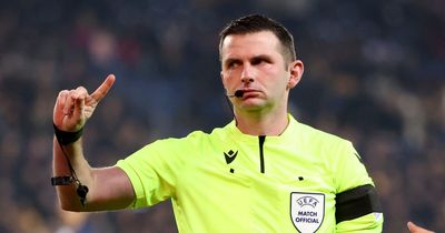 Michael Oliver sparks 'concern' with actions before Liverpool vs Nottingham Forest