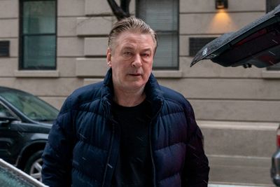 US prosecutors to drop charges against Alec Baldwin in Rust death