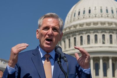 Leaving drama behind, GOP warms to McCarthy in debt fight