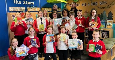 Glengowan Primary celebrates new chapter with donation of 1000 books
