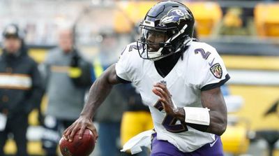 Report: Veteran QB to Sign With Ravens as Lamar Jackson Drama Continues