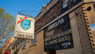 Chicago tavern history: Did you know the vote to make us a city happened in a bar?