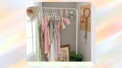 How to make a clothing rack look good with 7 simple techniques
