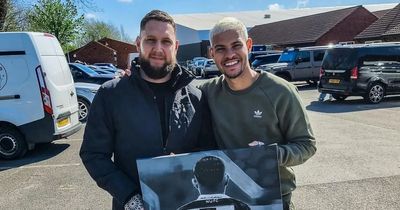 Tattoo artist who creates portraits of Newcastle United players hands over painting to Bruno Guimarães