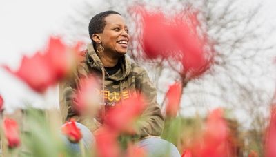 South Sider behind 100,000 blooming tulips: ‘It’s the artist who foretells the revolution’