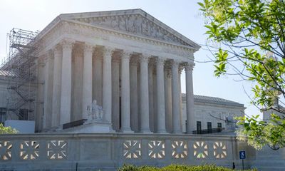 US supreme court blocks ruling limiting access to abortion pill