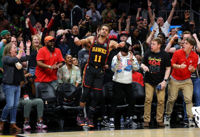 Young lifts Hawks over Celtics