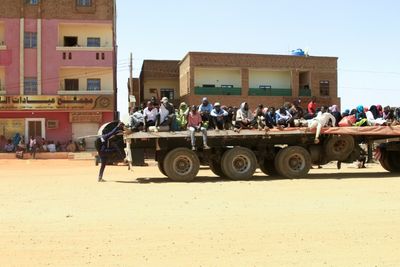 Fighting in Sudan enters a second week as truce breaks